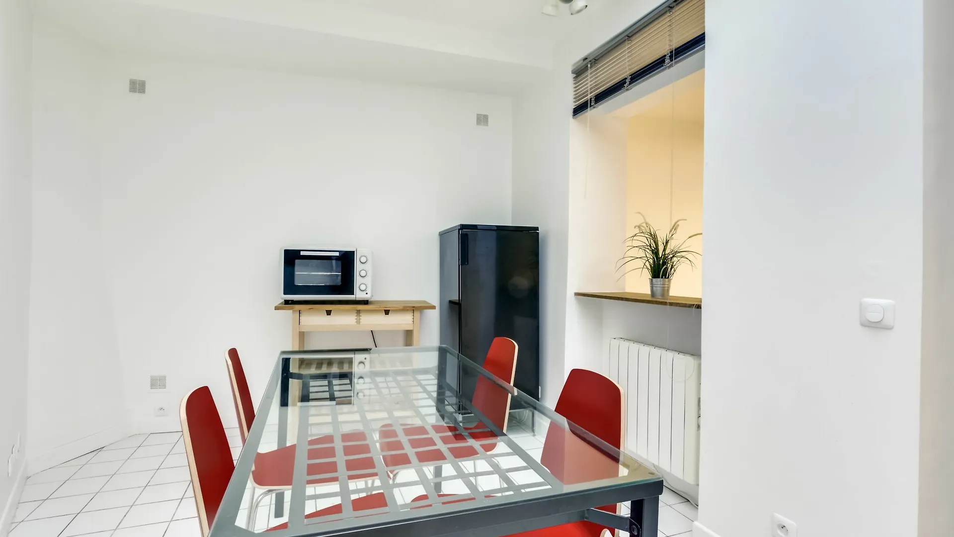 Apartament Les Appartements Du Louvre Paryż